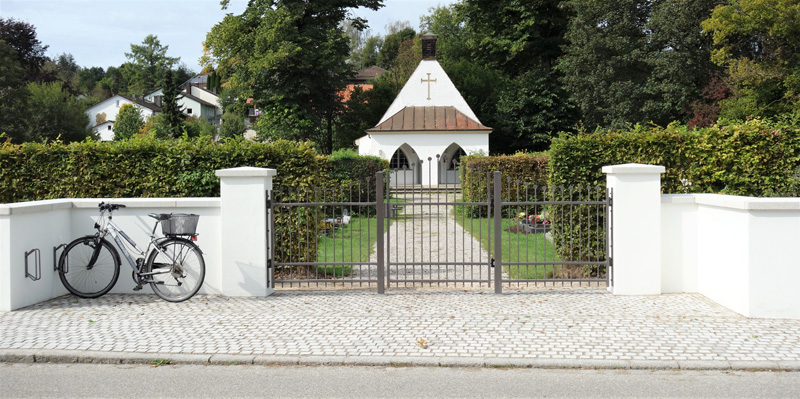 Eingang Friedhof Moosach
